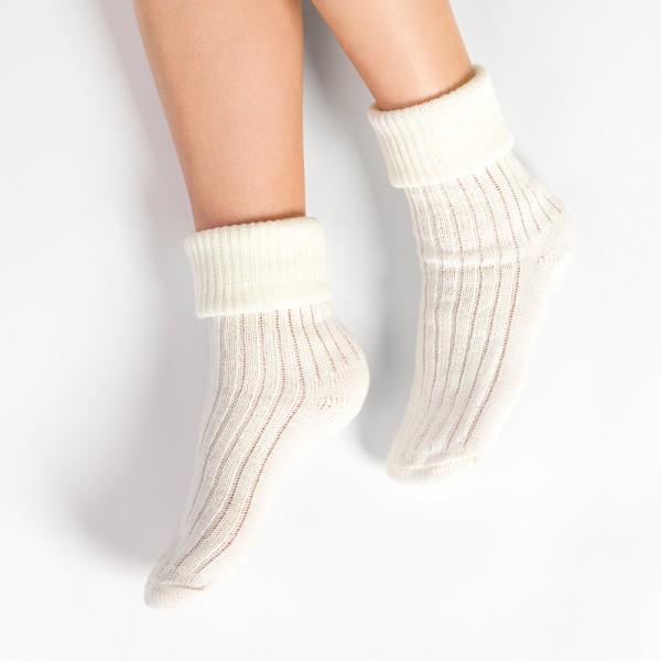 Skarpetki do spania ecru