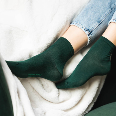 Skarpetki MERINO WOOL z wełny merynosów dla kobiet w kolorze ZIELONYM