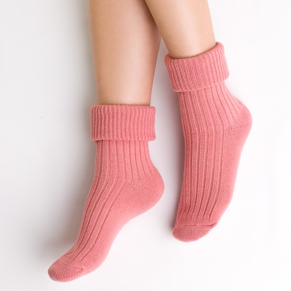 Skarpetki do spania różowe