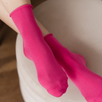 Skarpetki bambusowe bezuciskowe różowe