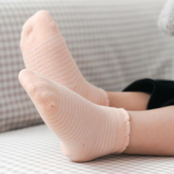 Art.138 KN260 14-16 RÓŻOWY Skarpety