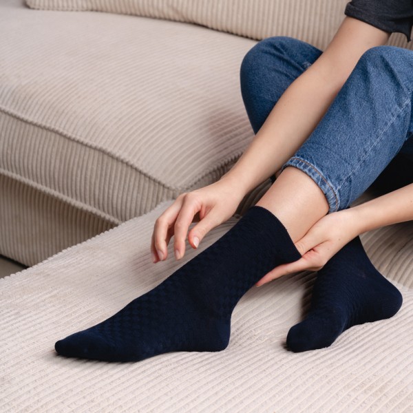 Skarpetki bambusowe bezuciskowe granatowe