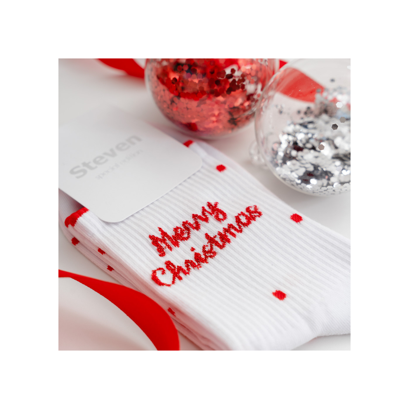 Świąteczne skarpetki Merry Christmas dla kobiet.