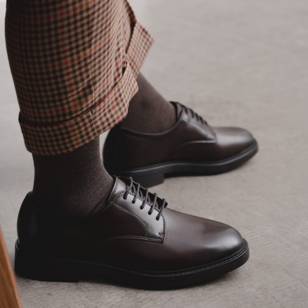 Podkolanówki z wełny merynosów brązowe