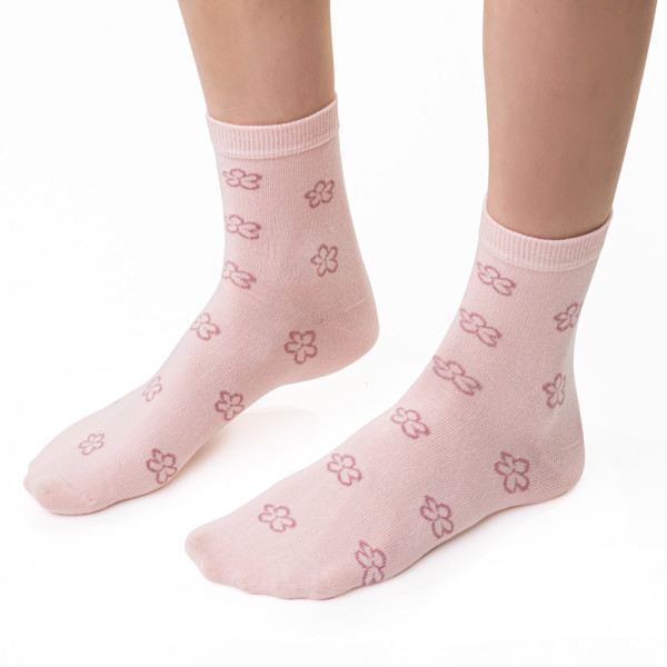 Skarpetki w kwiatki różowe