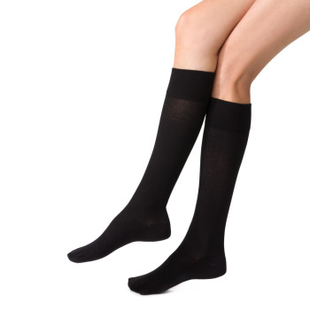 Podkolanówki bawełniane ażurowe czarne