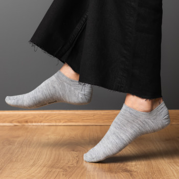 Stopki z wełny merynosów szare