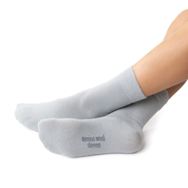 Skarpetki z wełny merynosów szałwiowy