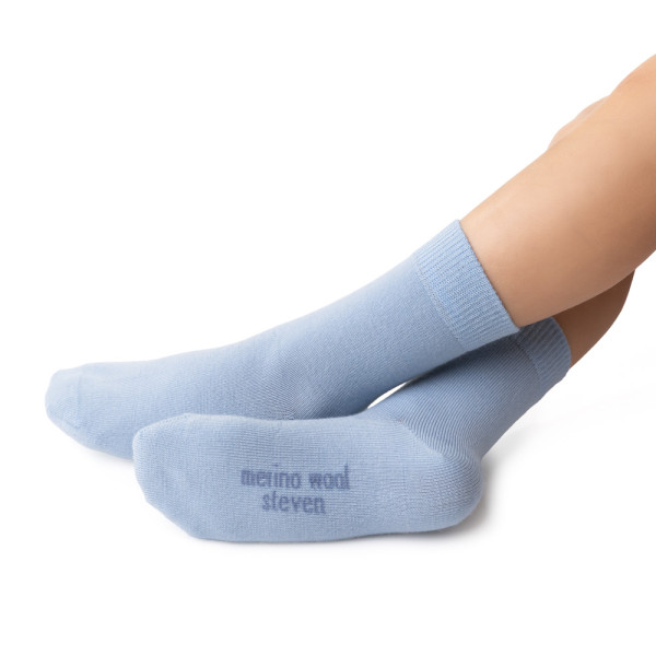 Skarpetki z wełny merynosów błękitne
