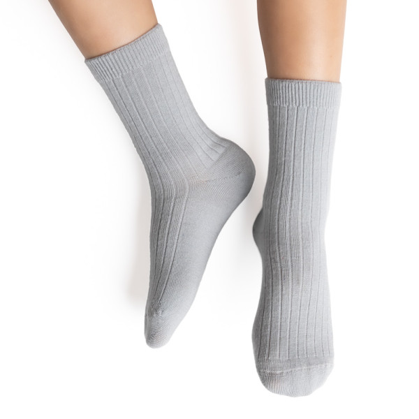 Skarpetki z wełny merynosów bezuciskowe w prążki szałwiowe