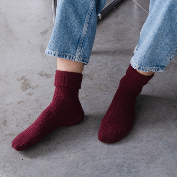 Skarpety z wełny jagnięcej bordowe