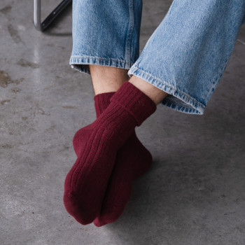 Skarpety z wełny jagnięcej bordowe