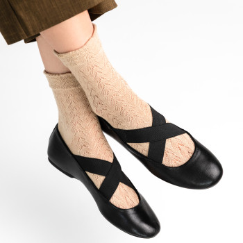 Skarpetki ażurowe beżowe