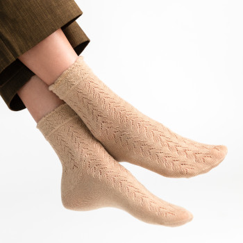 Skarpetki ażurowe beżowe