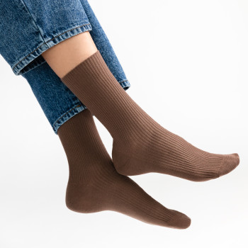 Skarpetki bezuciskowe brązowe