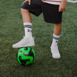 Modne sportowe skarpety białe z dwoma paskami i cyframi 23